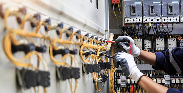 Professional Electrician technician working in Chesterfield, MO